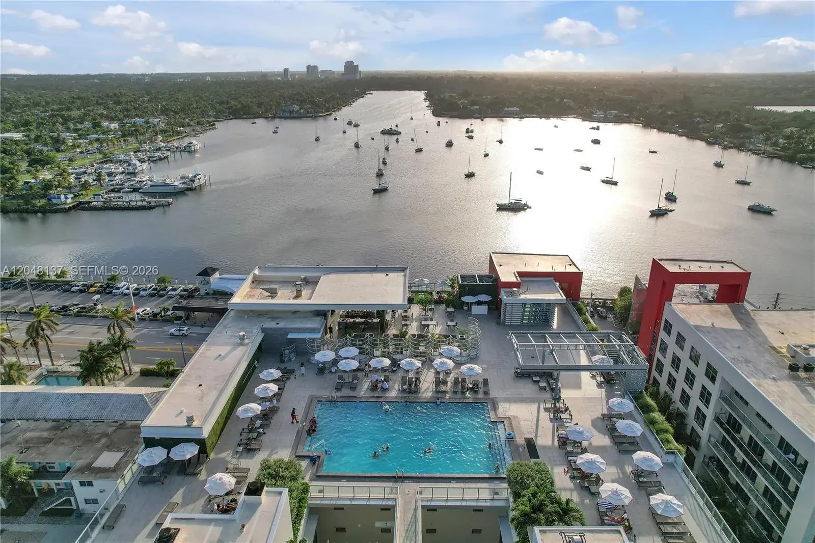 1 bedroom 1 bath Residential for sale at 777 N Ocean Dr # S314, Hollywood FL 33019