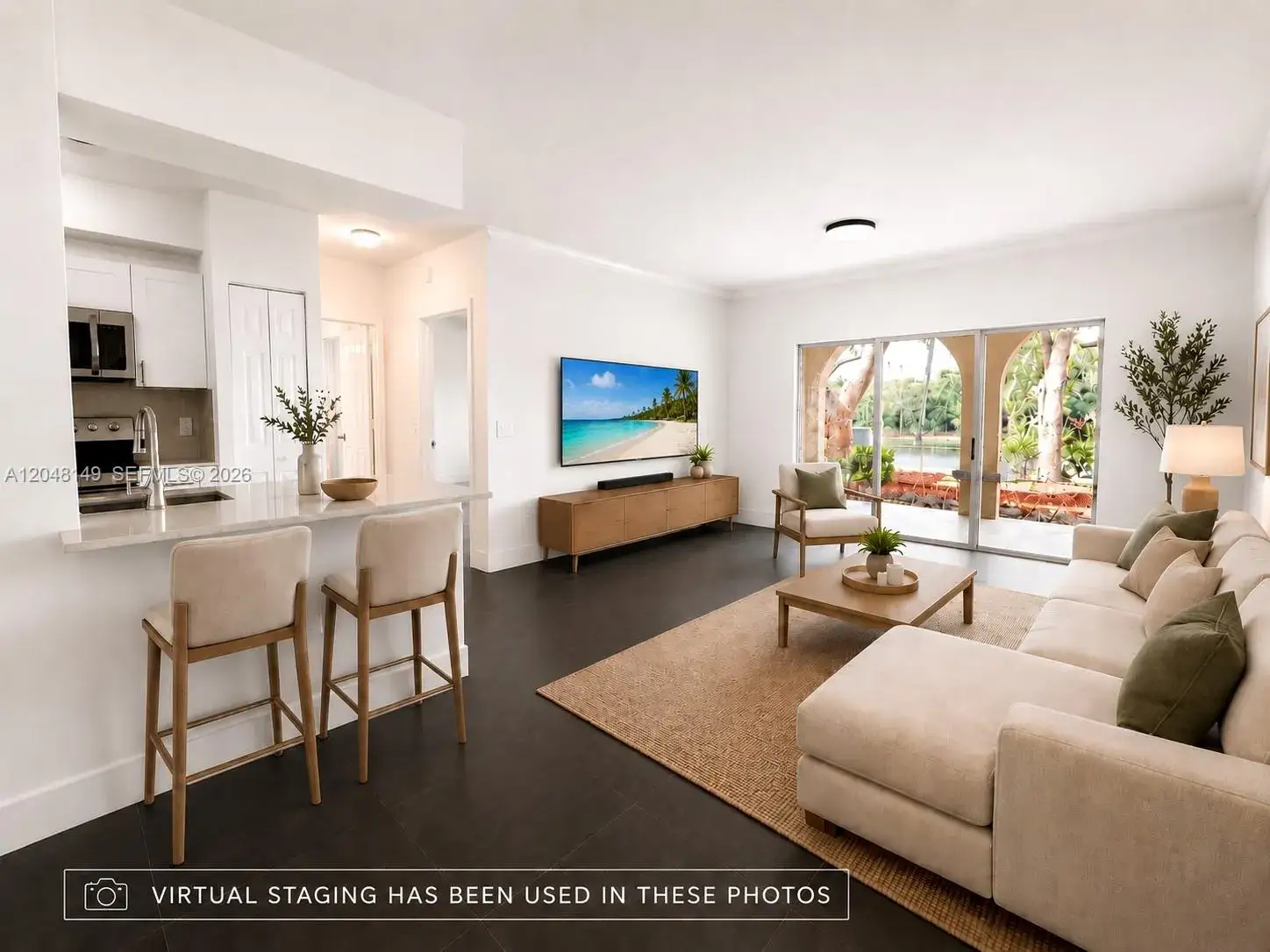 1 bedroom 1 bath Residential for sale at 2452 Centergate Dr # 102, Miramar FL 33025