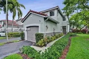 3 bedroom 2 bath Residential Lease for rent at 3901 San Simeon Ln, Weston FL 33331