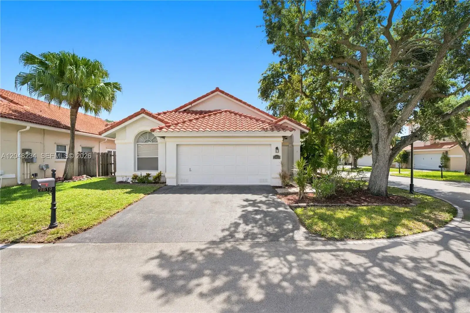 3 bedroom 2 bath Residential for sale at 2810 NW 70th Ave, Margate FL 33063