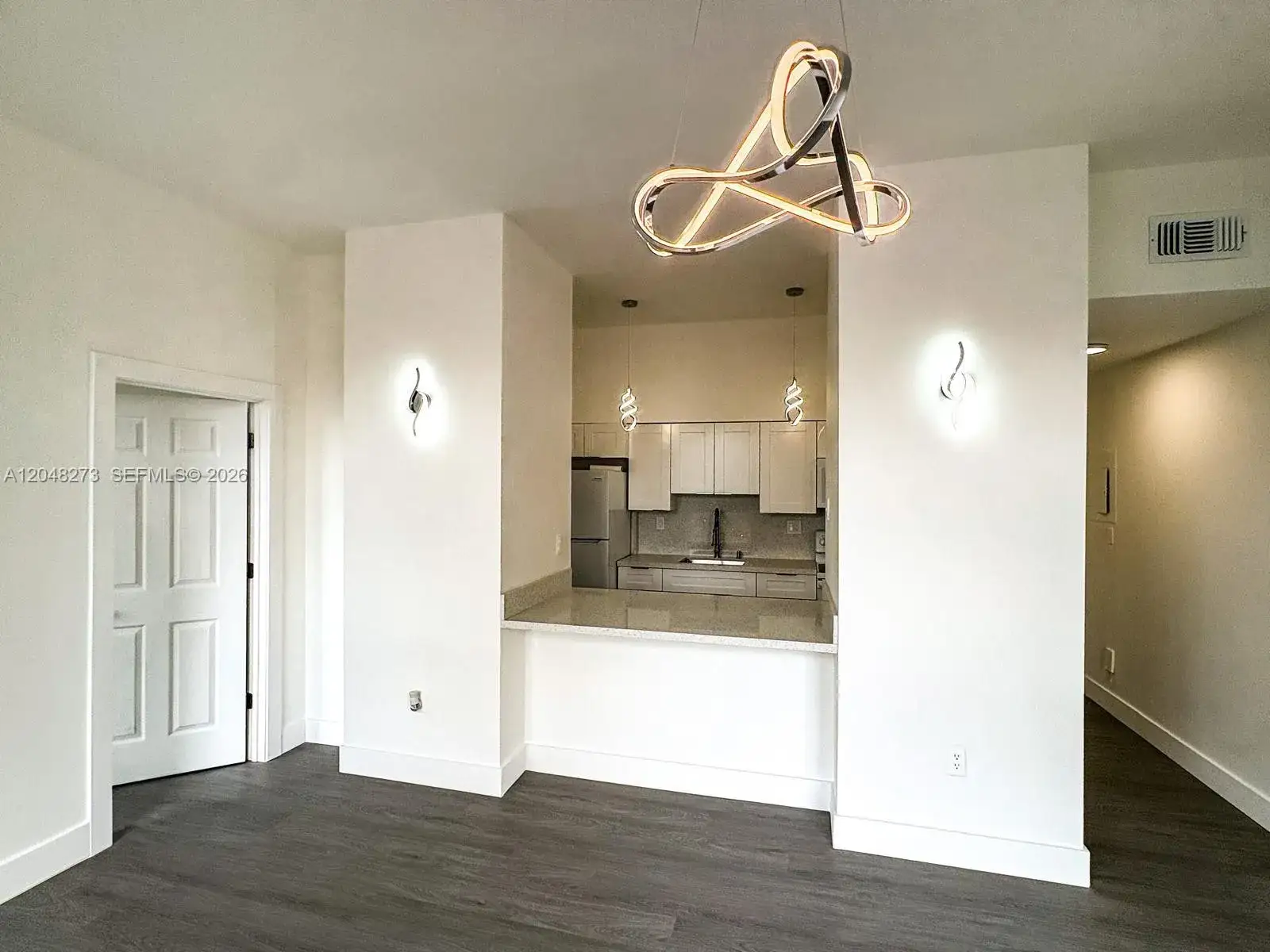 2 bedroom 2 bath Residential for sale at 7420 W 20th Ave # 335, Hialeah FL 33016