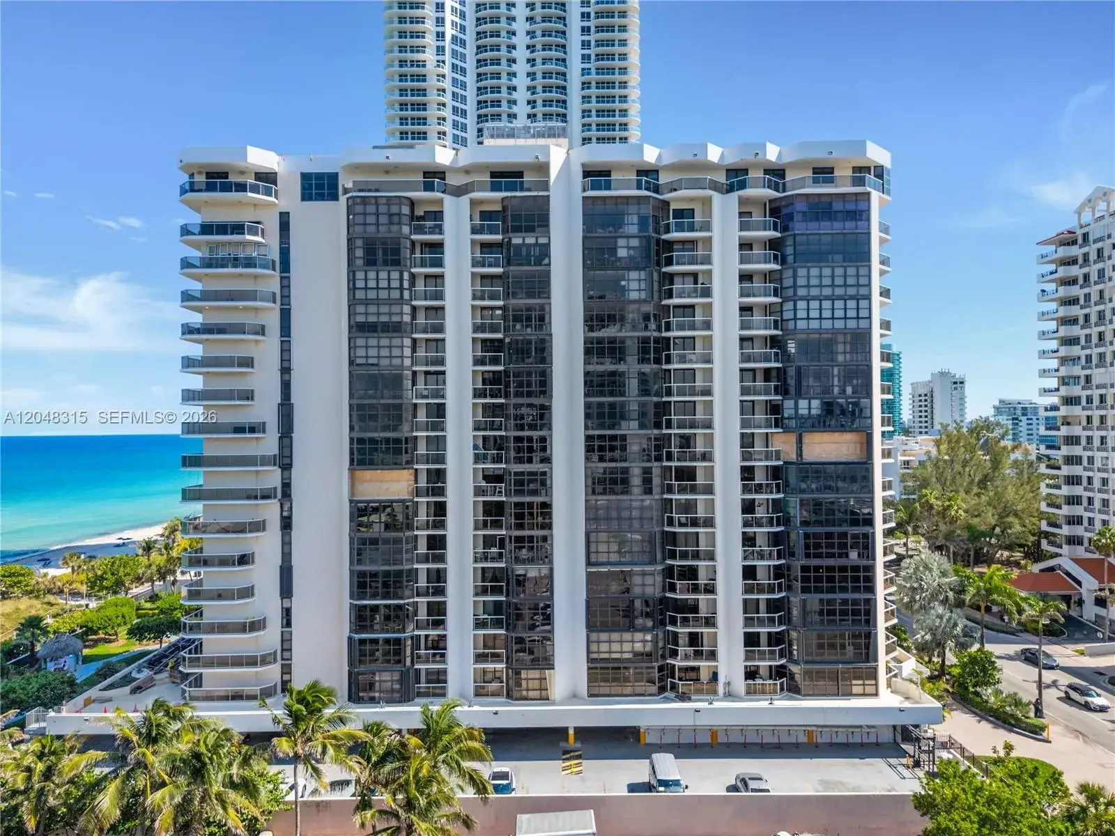 2 bedroom 2 bath Residential Lease for rent at 6423 Collins Ave # 703, Miami Beach FL 33141