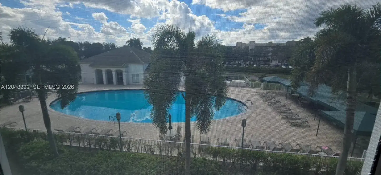2 bedroom 2 bath Residential for sale at 7775 Southampton Ter # 305, Tamarac FL 33321