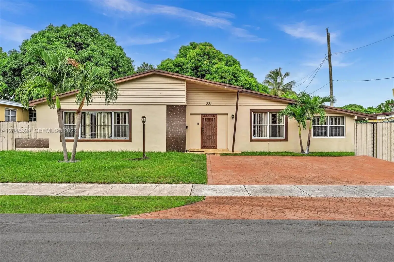 4 bedroom 2 bath Residential for sale at 331 NE 176th St, North Miami Beach FL 33162
