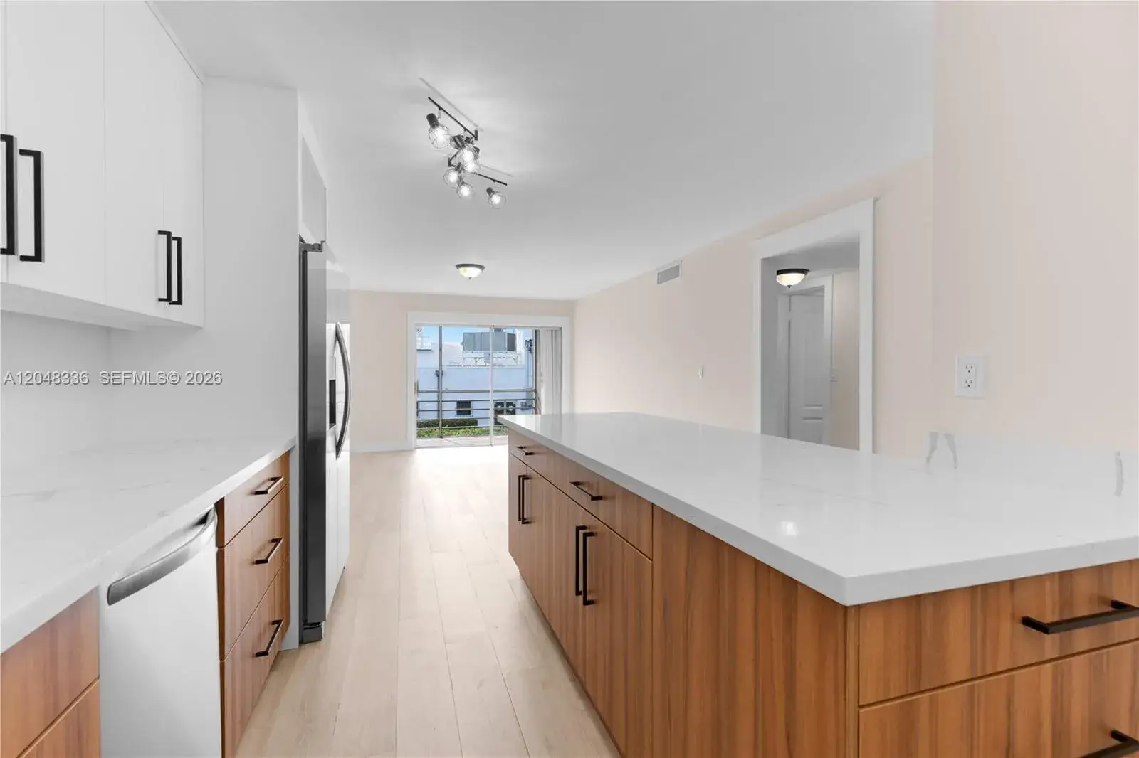 2 bedroom 1 bath Residential Lease for rent at 8752 SW 12th St # 201, Miami FL 33174