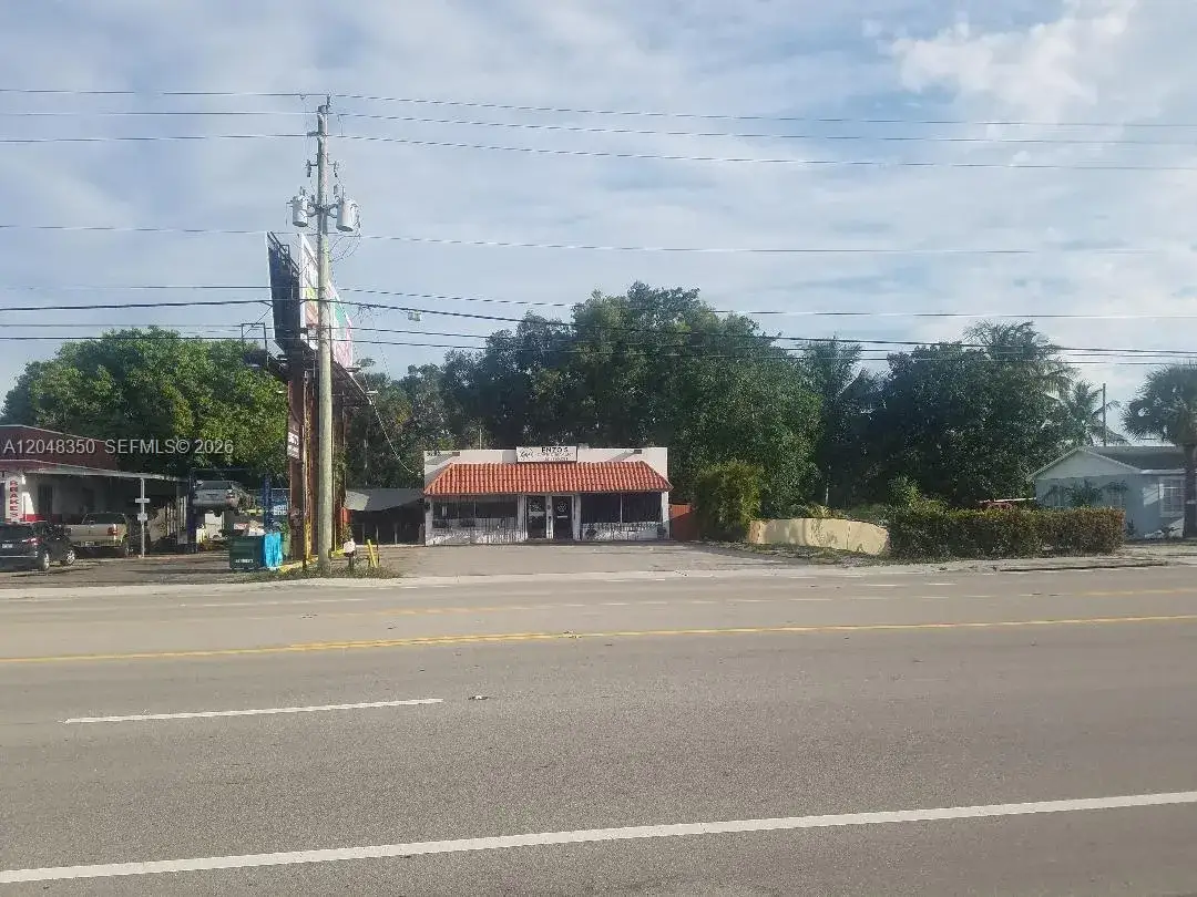 Commercial Land for sale at 3792 N 10th Ave N, Palm Springs FL 33461