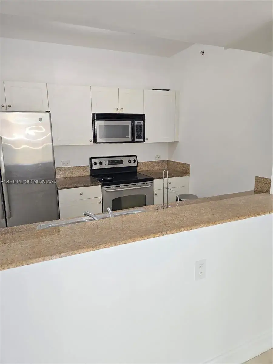2 bedroom 2 bath Residential Lease for rent at 117 NW 42nd Ave # 503, Miami FL 33126