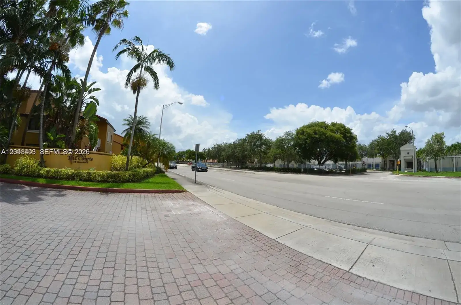 2 bedroom 1 bath Residential for sale at 15630 SW 80th St # 210, Miami FL 33193