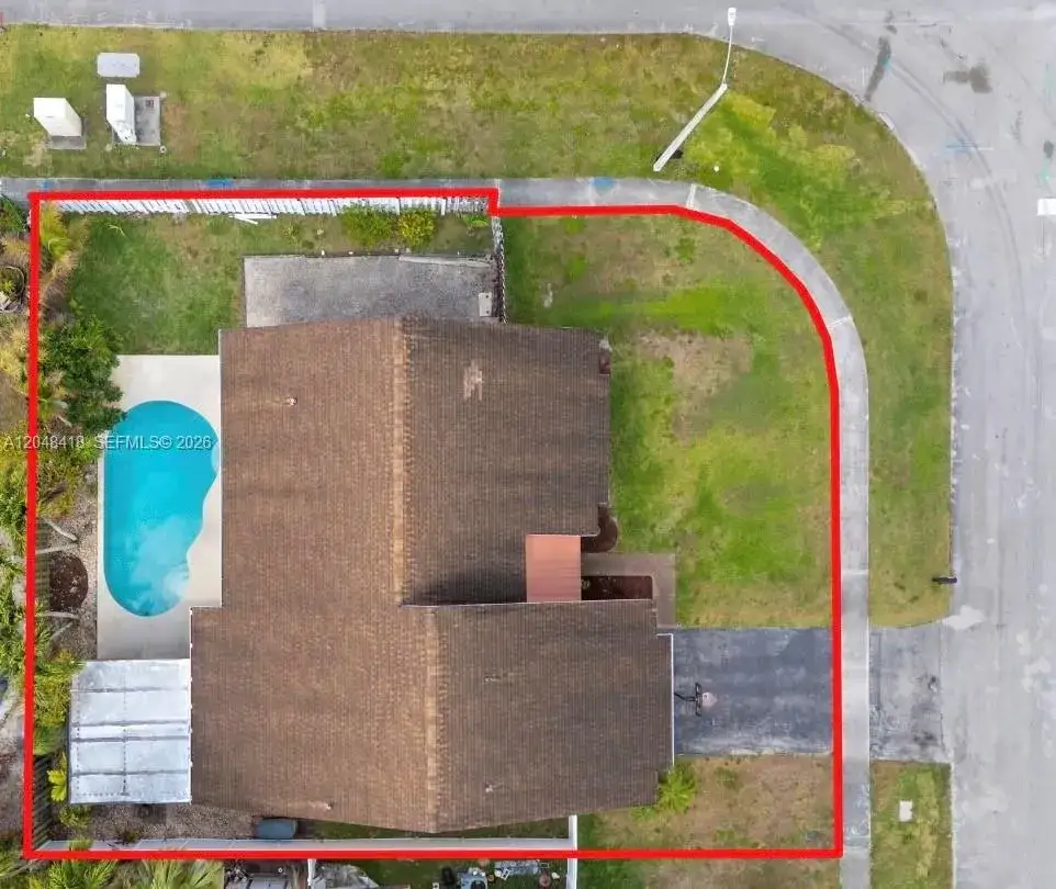 3 bedroom 2 bath Residential for sale at 8650 NW 46th Ct, Lauderhill FL 33351