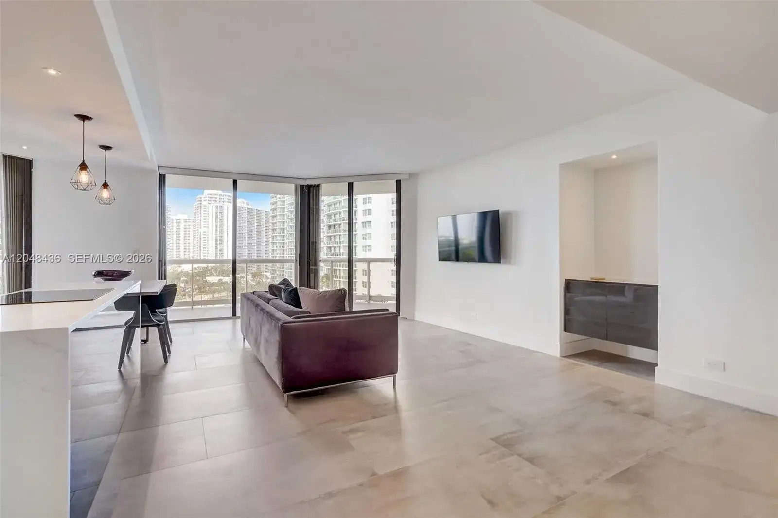 2 bedroom 2 bath Residential for sale at 20191 E Country Club Dr # 802, Aventura FL 33180