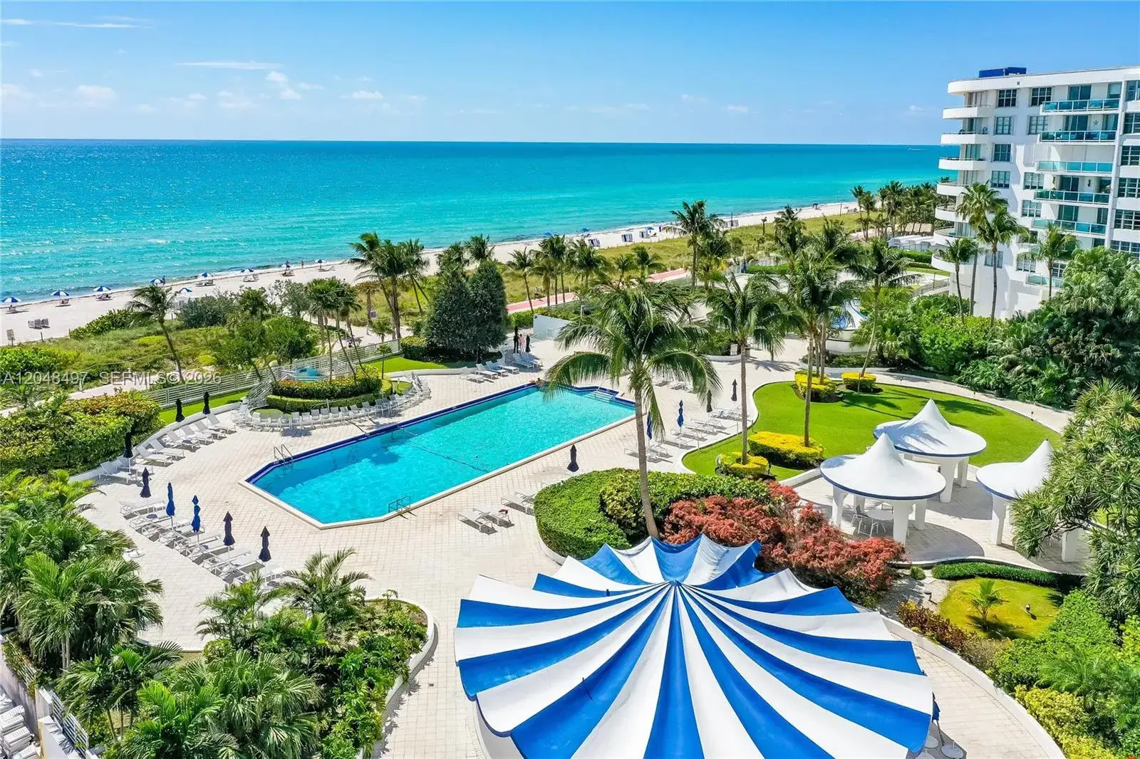 2 bedroom 2 bath Residential Lease for rent at 5161 Collins Ave # 602, Miami Beach FL 33140