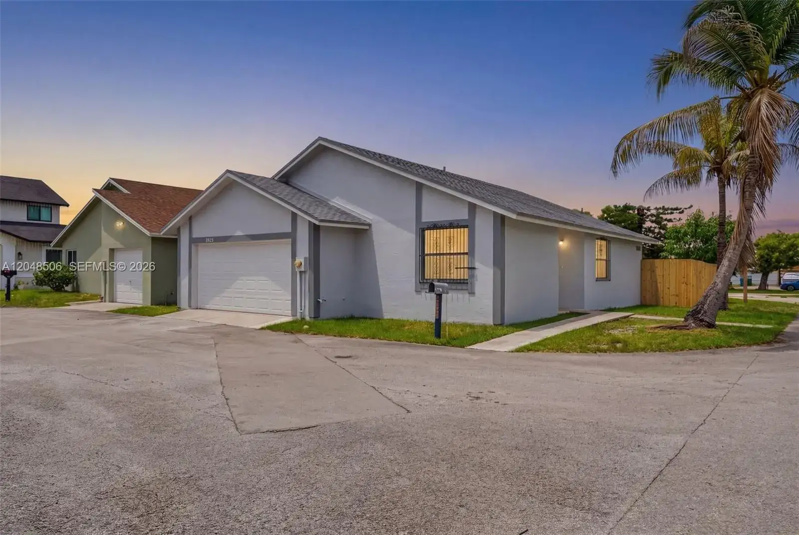 2 bedroom 2 bath Residential for sale at 29617 SW 158th Ct, Homestead FL 33033