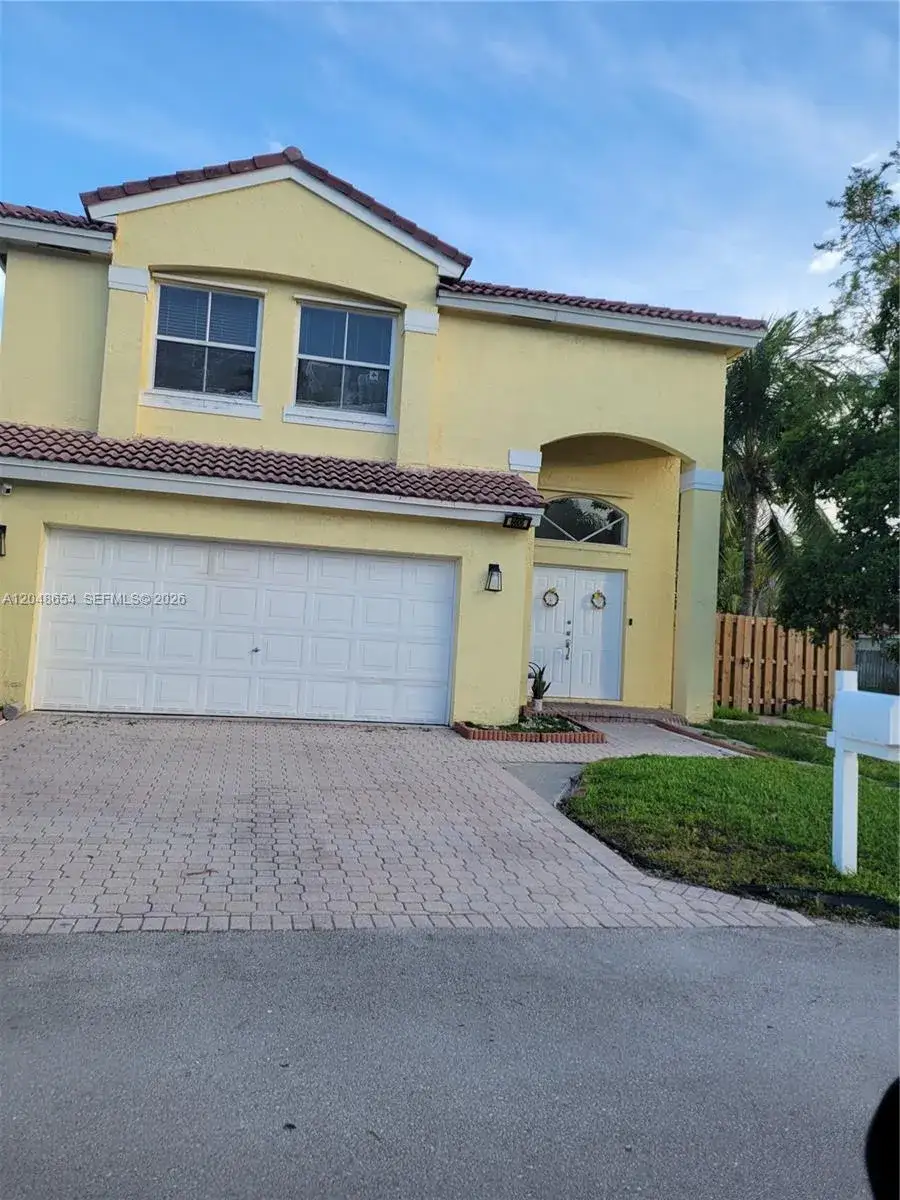 4 bedroom 2 bath Residential Lease for rent at 6606 Saltaire Ter, Margate FL 33063