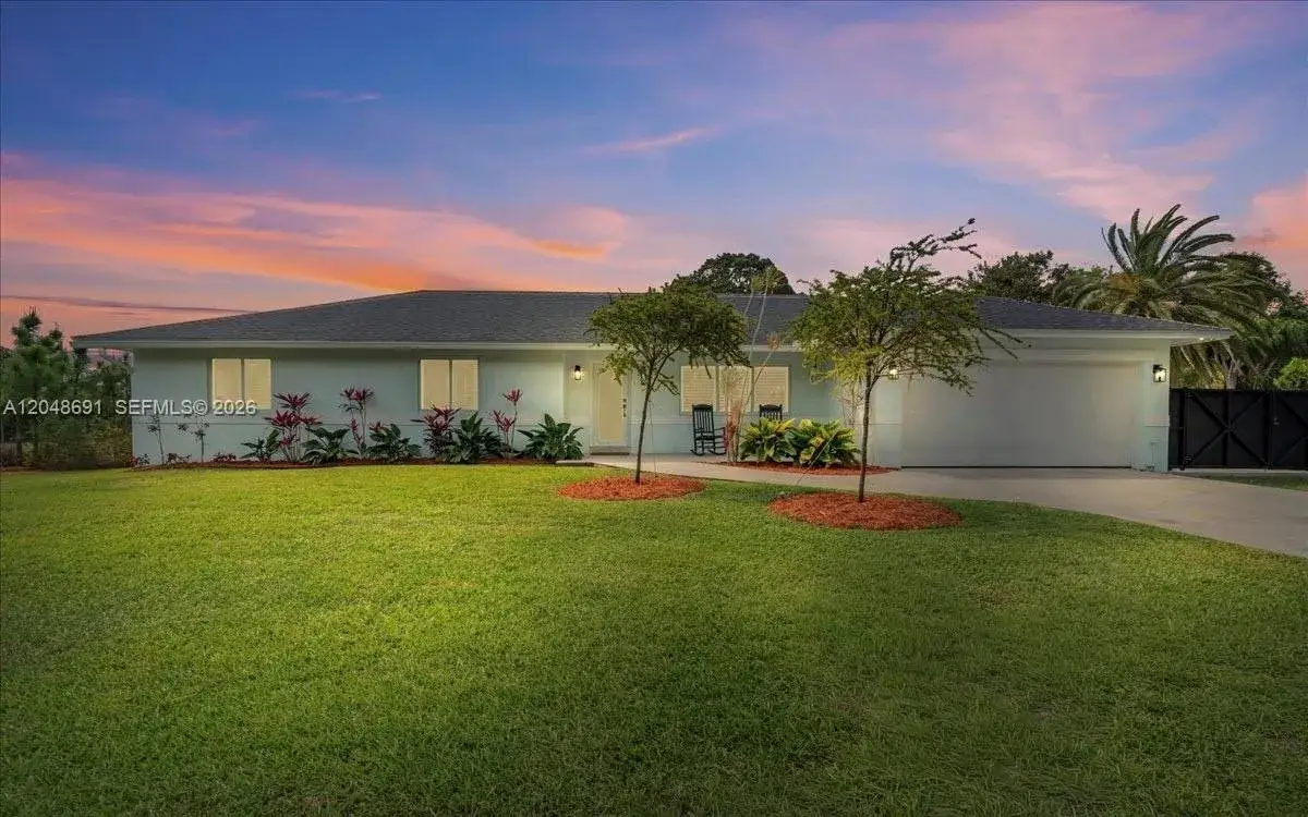 3 bedroom 2 bath Residential for sale at 19724 SW 243rd Ter, Homestead FL 33031