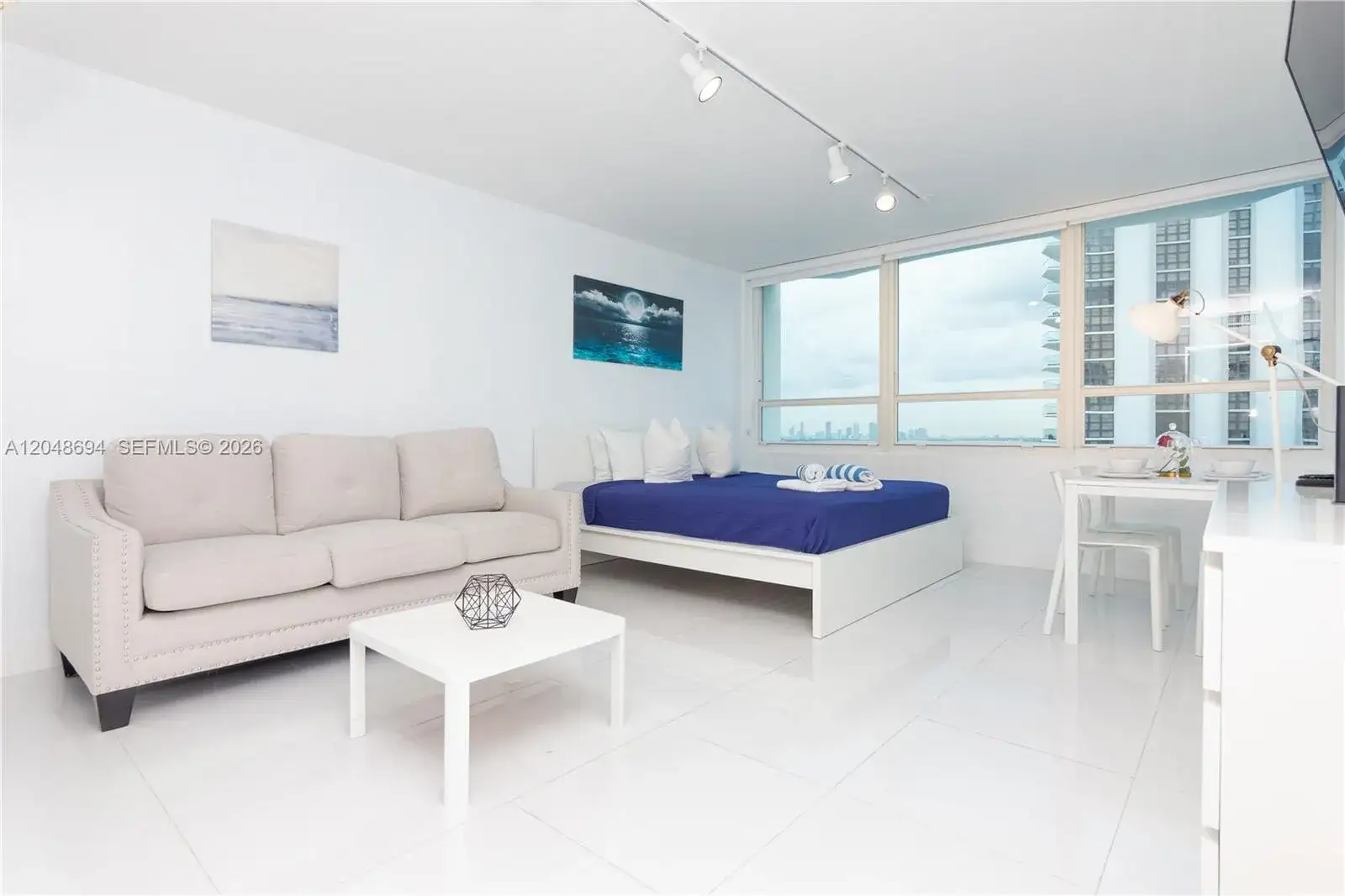 1 bath Residential Lease for rent at 5445 Collins Ave # 908, Miami Beach FL 33140