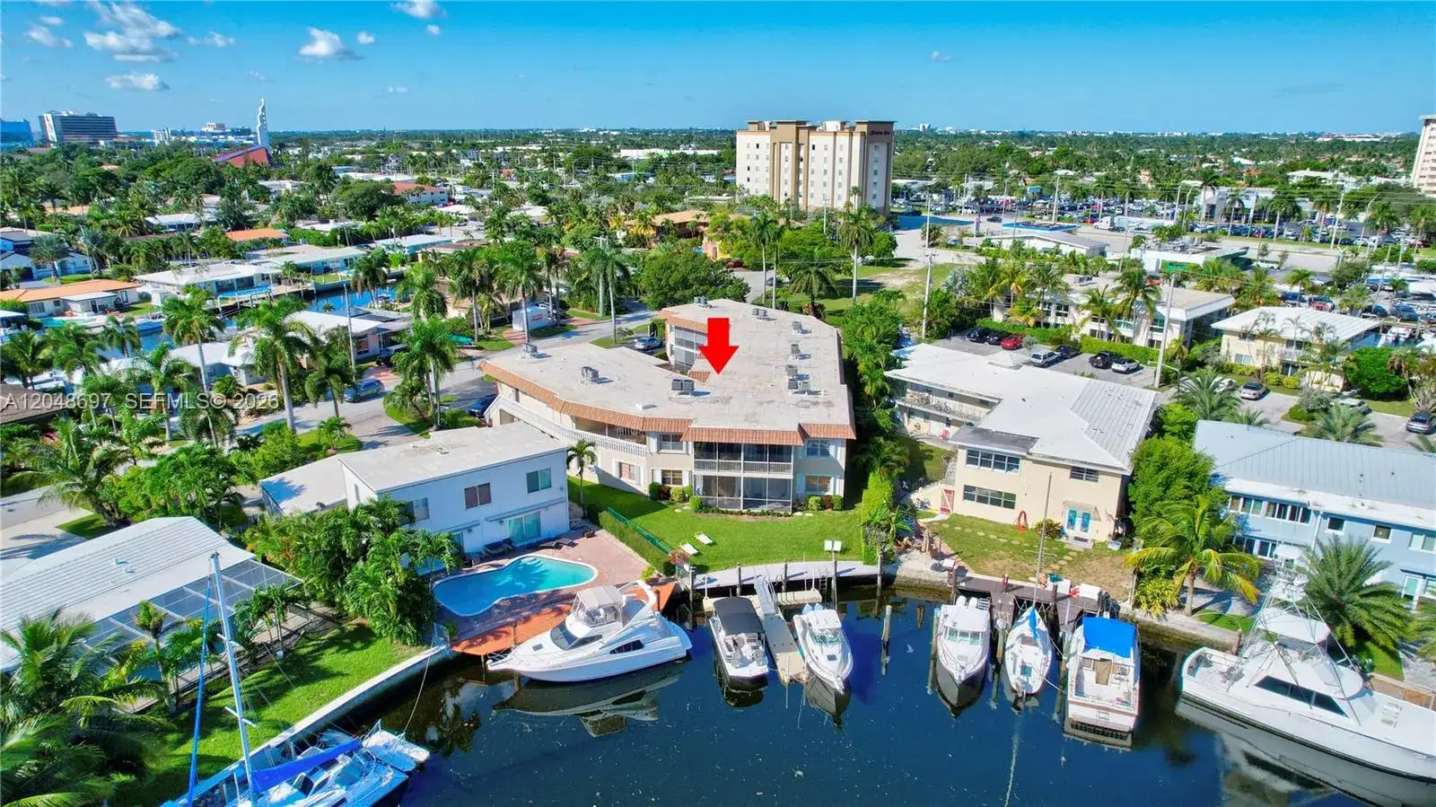 1 bedroom 1 bath Residential Lease for rent at 2201 SE 9th St # 108, Pompano Beach FL 33062
