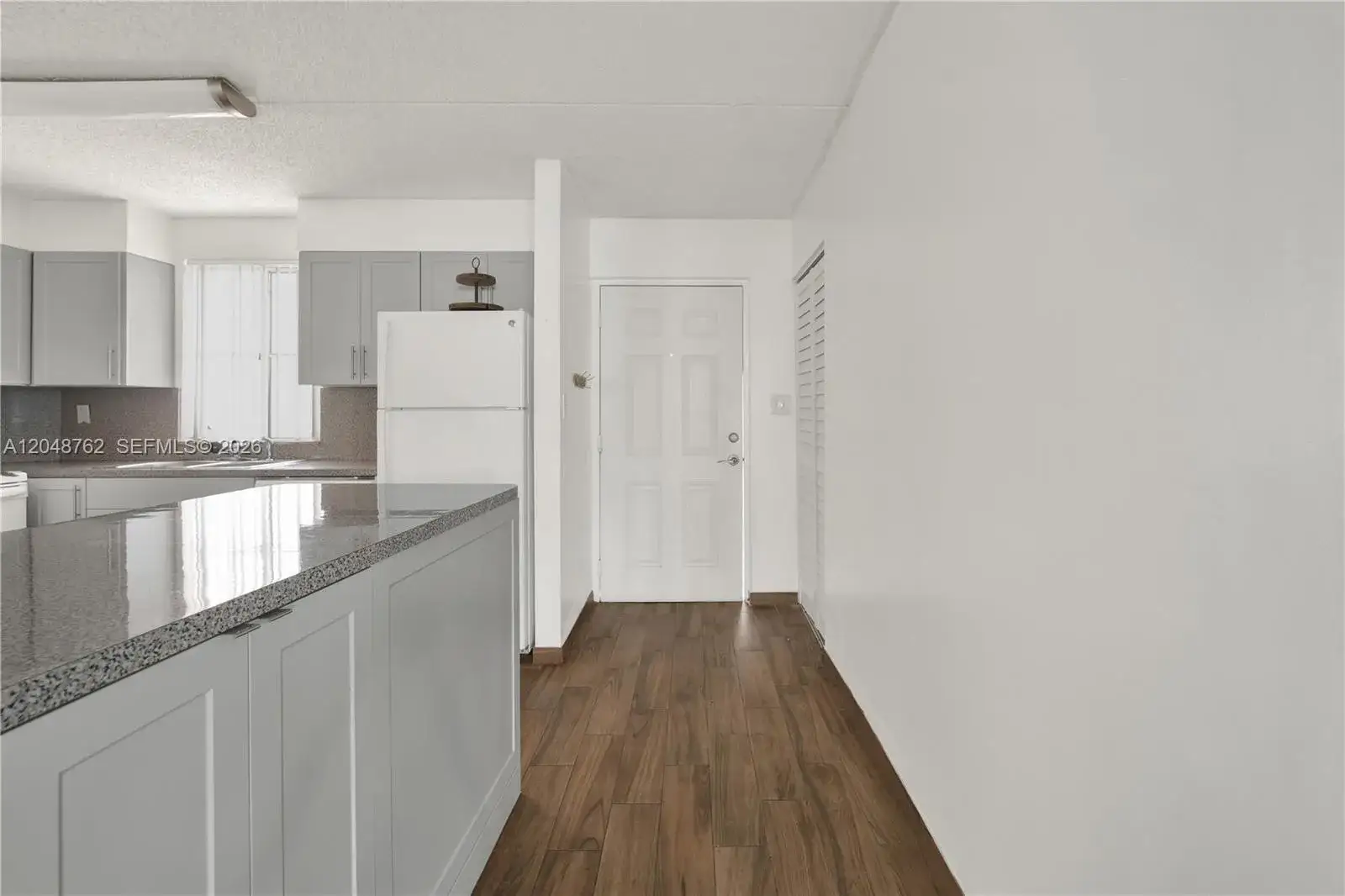 1 bedroom 1 bath Residential for sale at 6195 NW 186th St # 113, Hialeah FL 33015