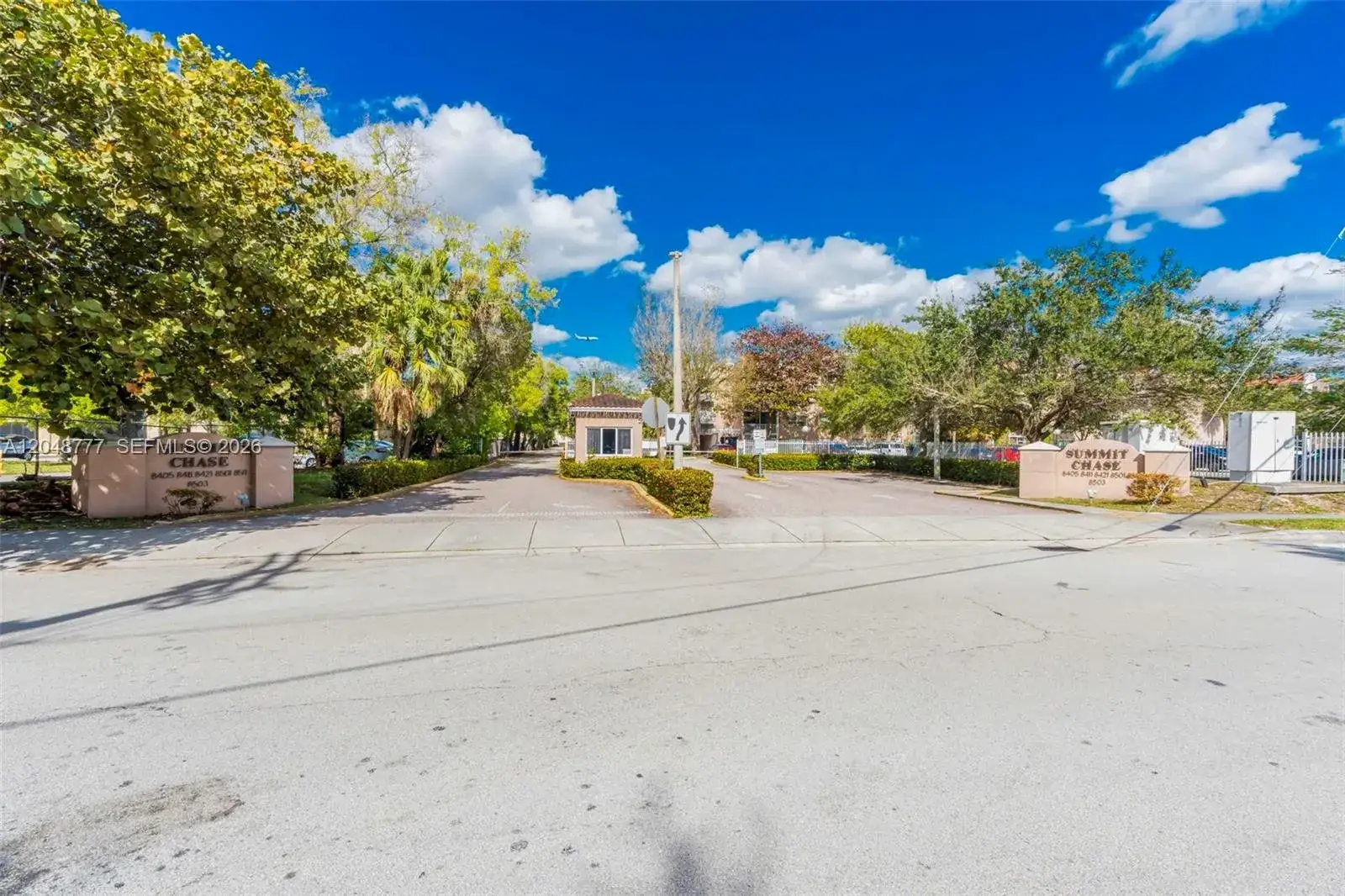 1 bedroom 1 bath Residential for sale at 8501 NW 8th St # 110, Miami FL 33126