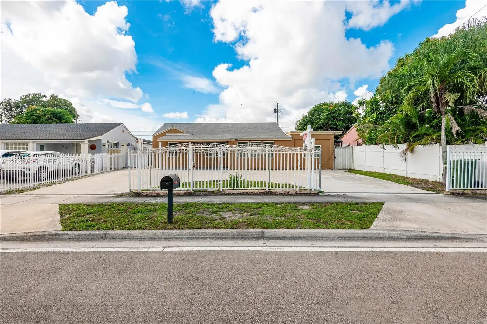 5 bedroom 2 bath Residential for sale at 750 NE 4th Pl, Hialeah FL 33010
