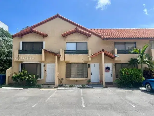 2 bedroom 1 bath Residential for sale at 10211 SW 77th Ct, Miami FL 33156