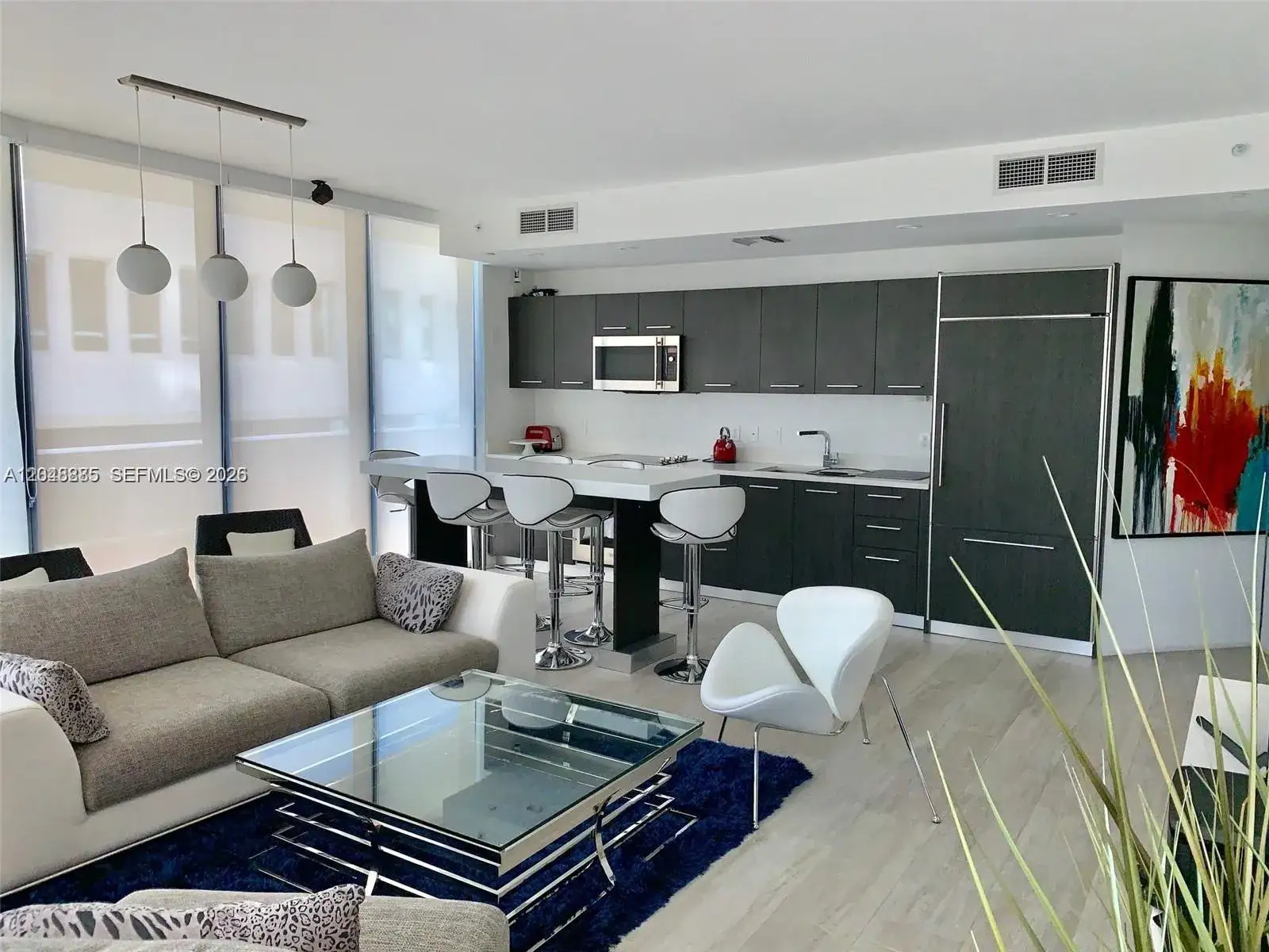 2 bedroom 2 bath Residential for sale at 55 SW 9th St # 2706, Miami FL 33130