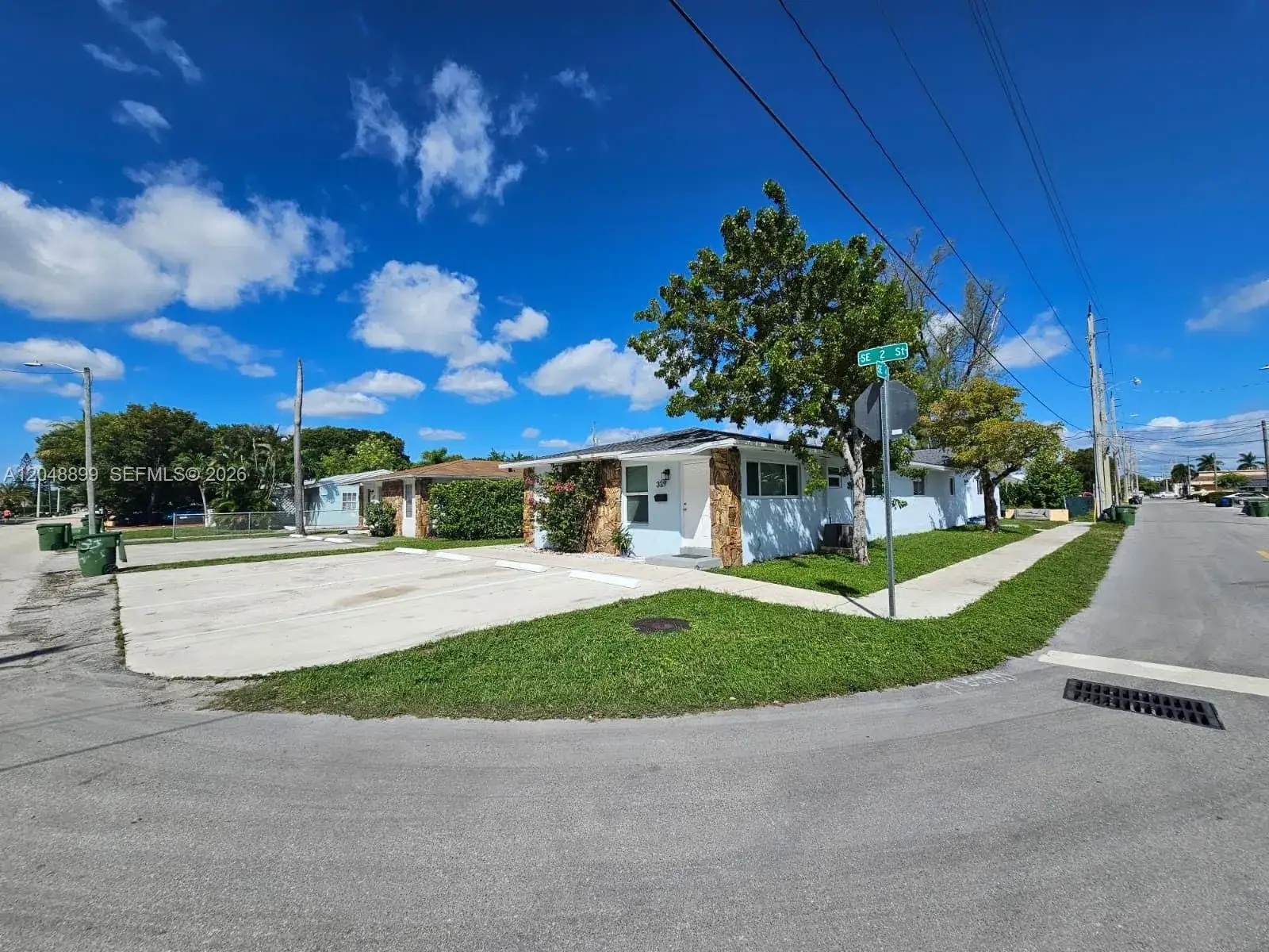 Residential Income for sale at 329 SE 2nd St, Hallandale Beach FL 33009