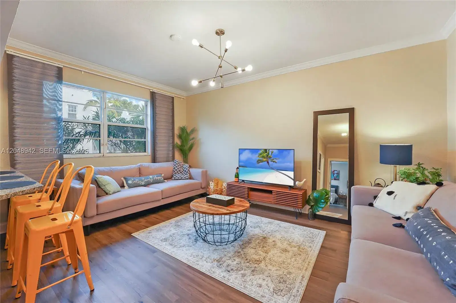 1 bedroom 2 bath Residential Lease for rent at 359 Meridian Ave # A104, Miami Beach FL 33139