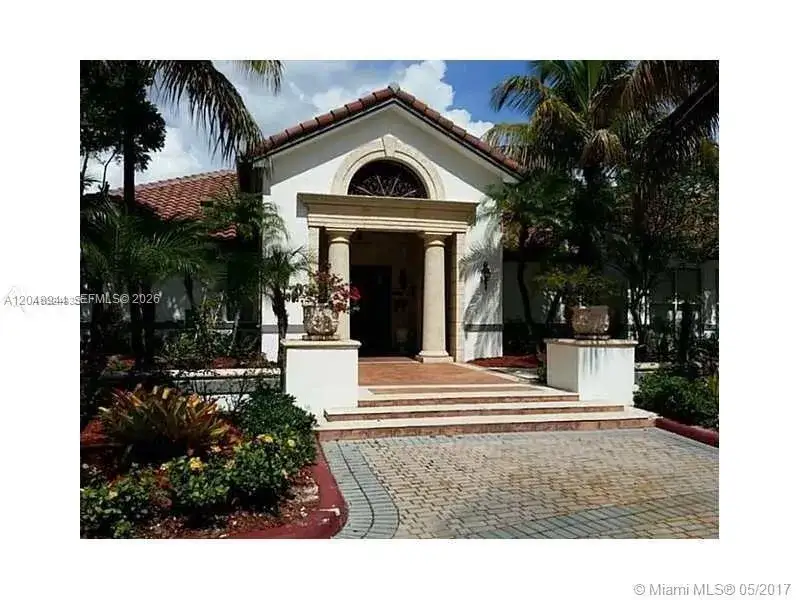 1 bedroom 1 bath Residential Lease for rent at 4420 NW 107th Ave # 207, Doral FL 33178