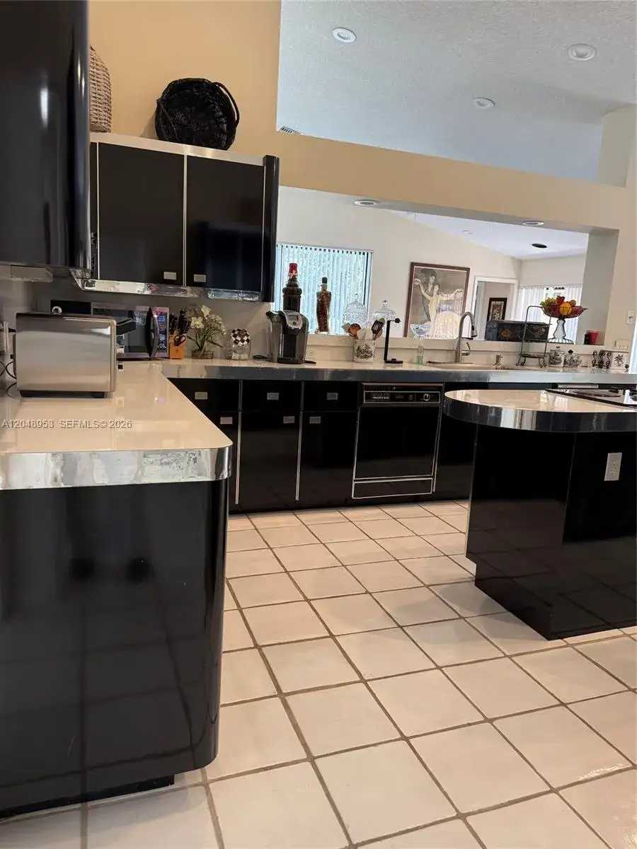 3 bedroom 2 bath Residential for sale at 7125 Montrico Dr, Boca Raton FL 33433