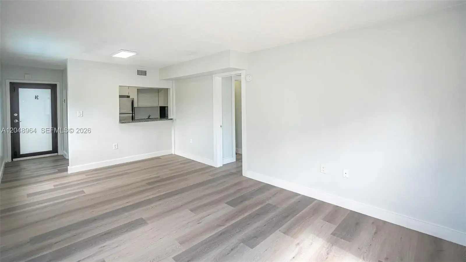 2 bedroom 1 bath Residential Lease for rent at 810 Salzedo St # 10, Coral Gables FL 33134