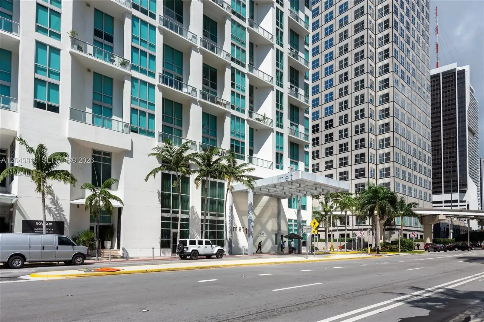 2 bedroom 2 bath Residential Lease for rent at 300 S Biscayne Blvd # 2814, Miami FL 33131