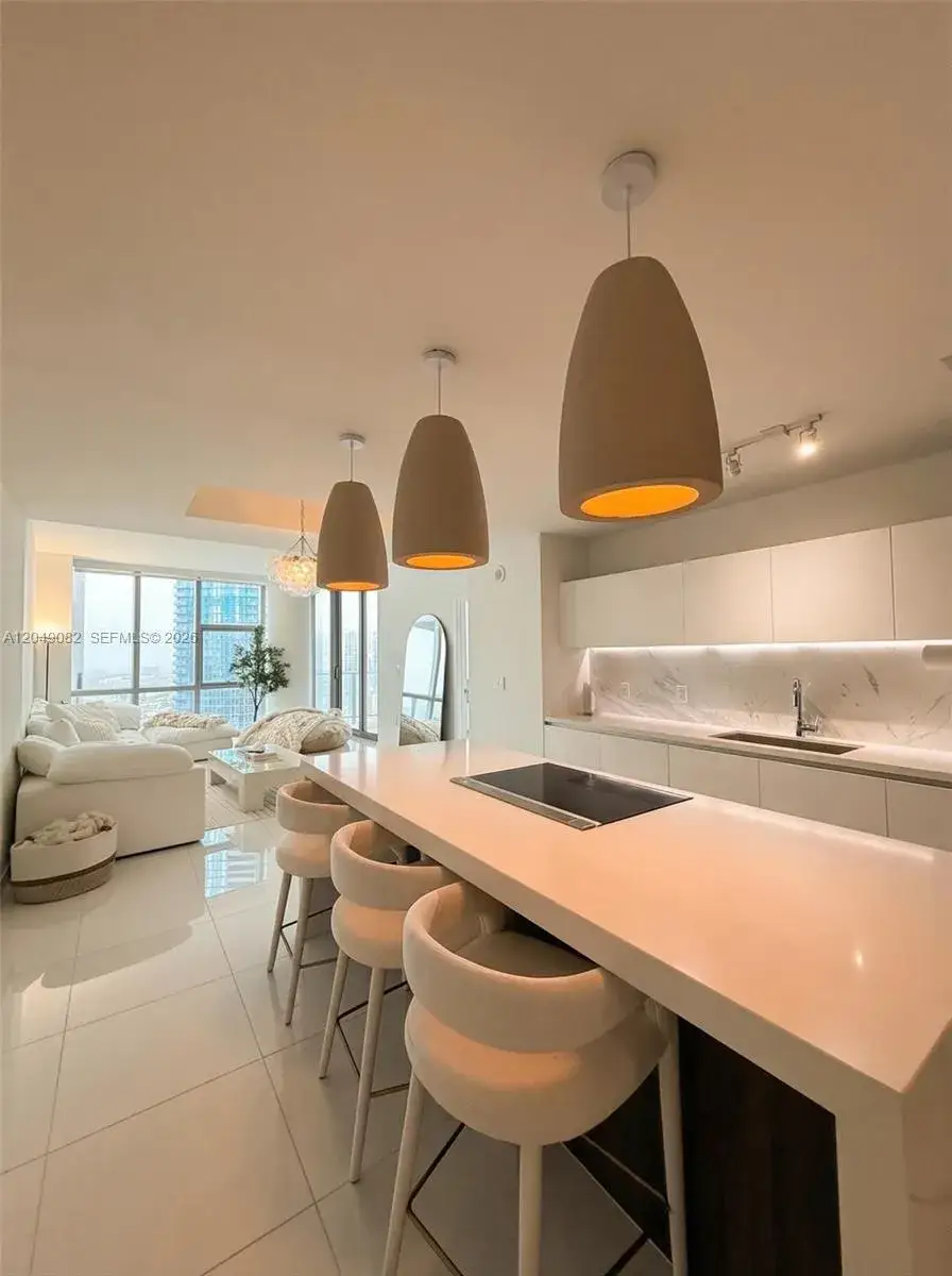3 bedroom 4 bath Residential Lease for rent at 851 NE 1st Ave # 2301, Miami FL 33132