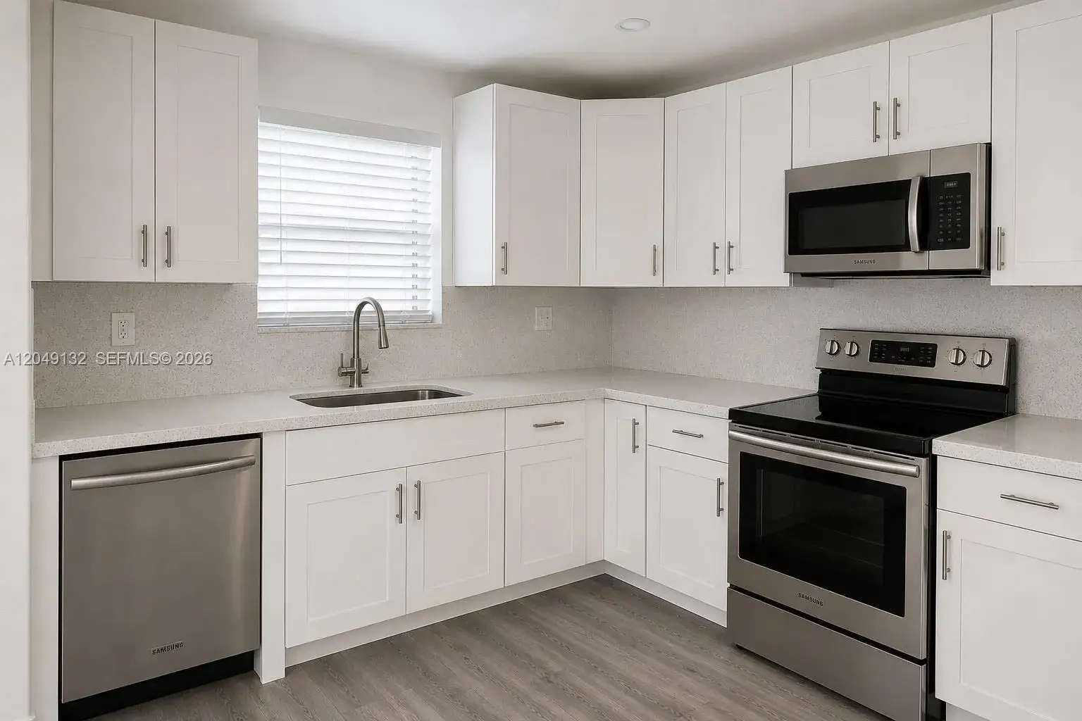 2 bedroom 2 bath Residential Lease for rent at 6175 W 20th Ave # 306, Hialeah FL 33012