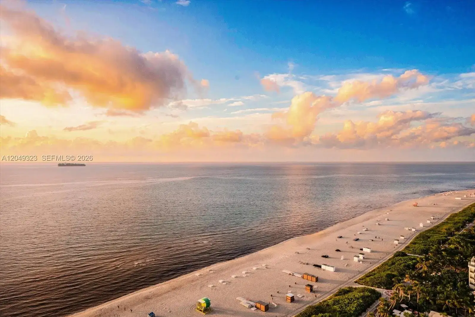 2 bedroom 2 bath Residential Lease for rent at 4201 Collins Ave # 2301, Miami Beach FL 33140