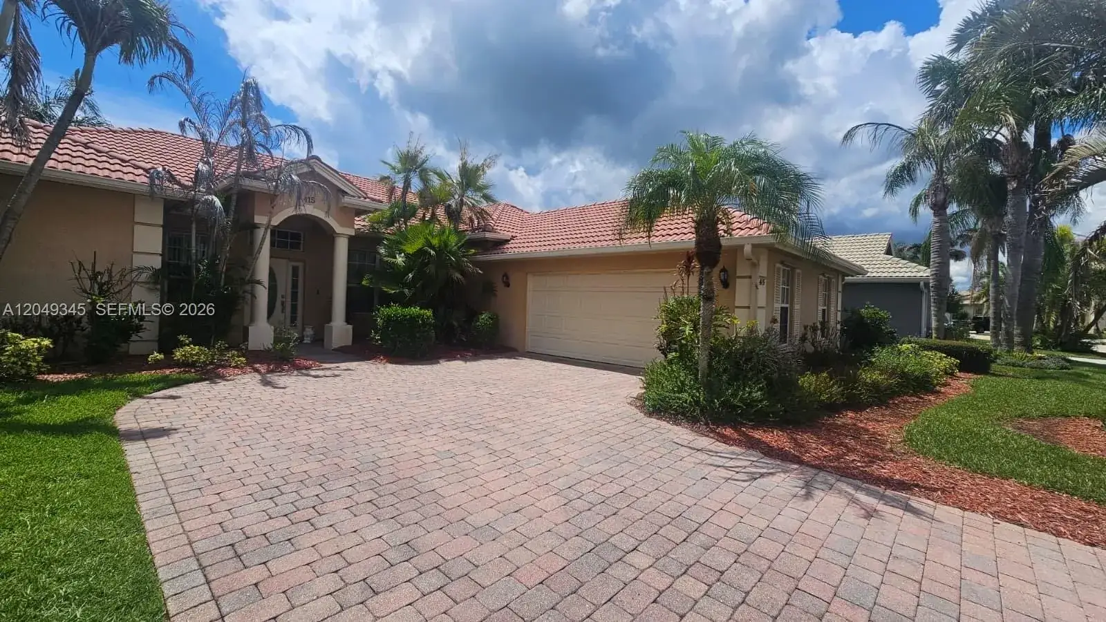 4 bedroom 2 bath Residential for sale at 415 NW Dover Ct, Port St. Lucie FL 34983