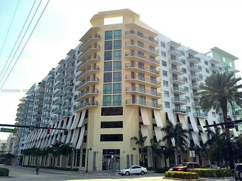 1 bedroom 1 bath Residential Lease for rent at 140 S DIXIE HY # 502, Hollywood FL 33020