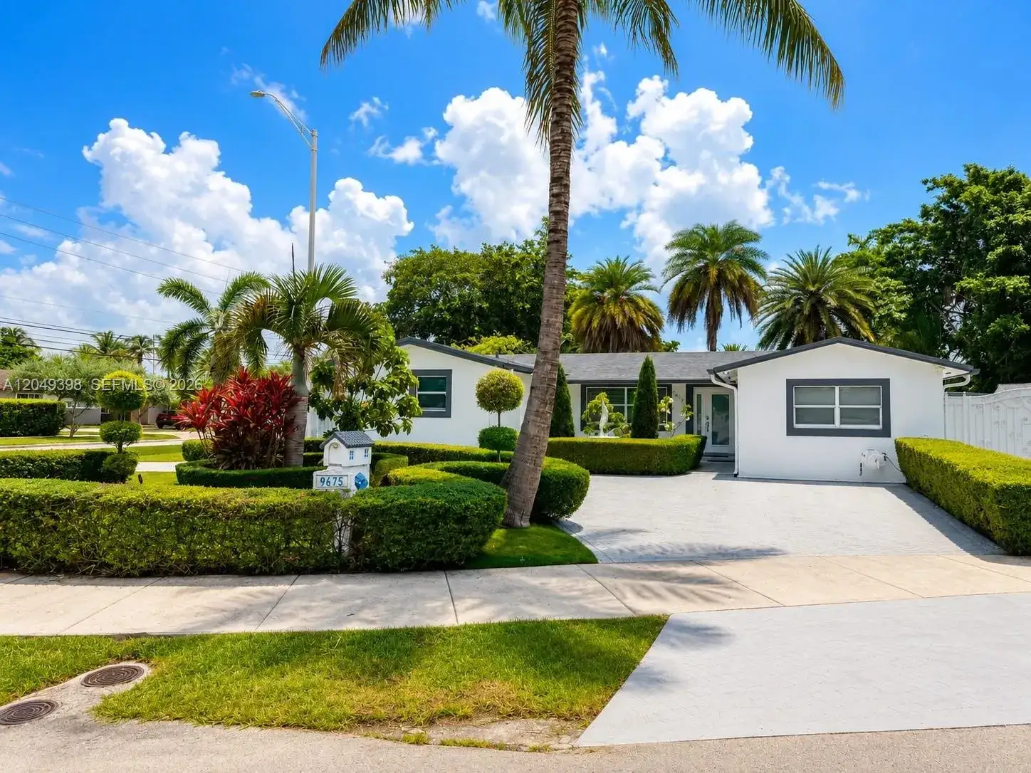 3 bedroom 2 bath Residential Lease for rent at 9675 SW 19th St # 0, Miami FL 33165