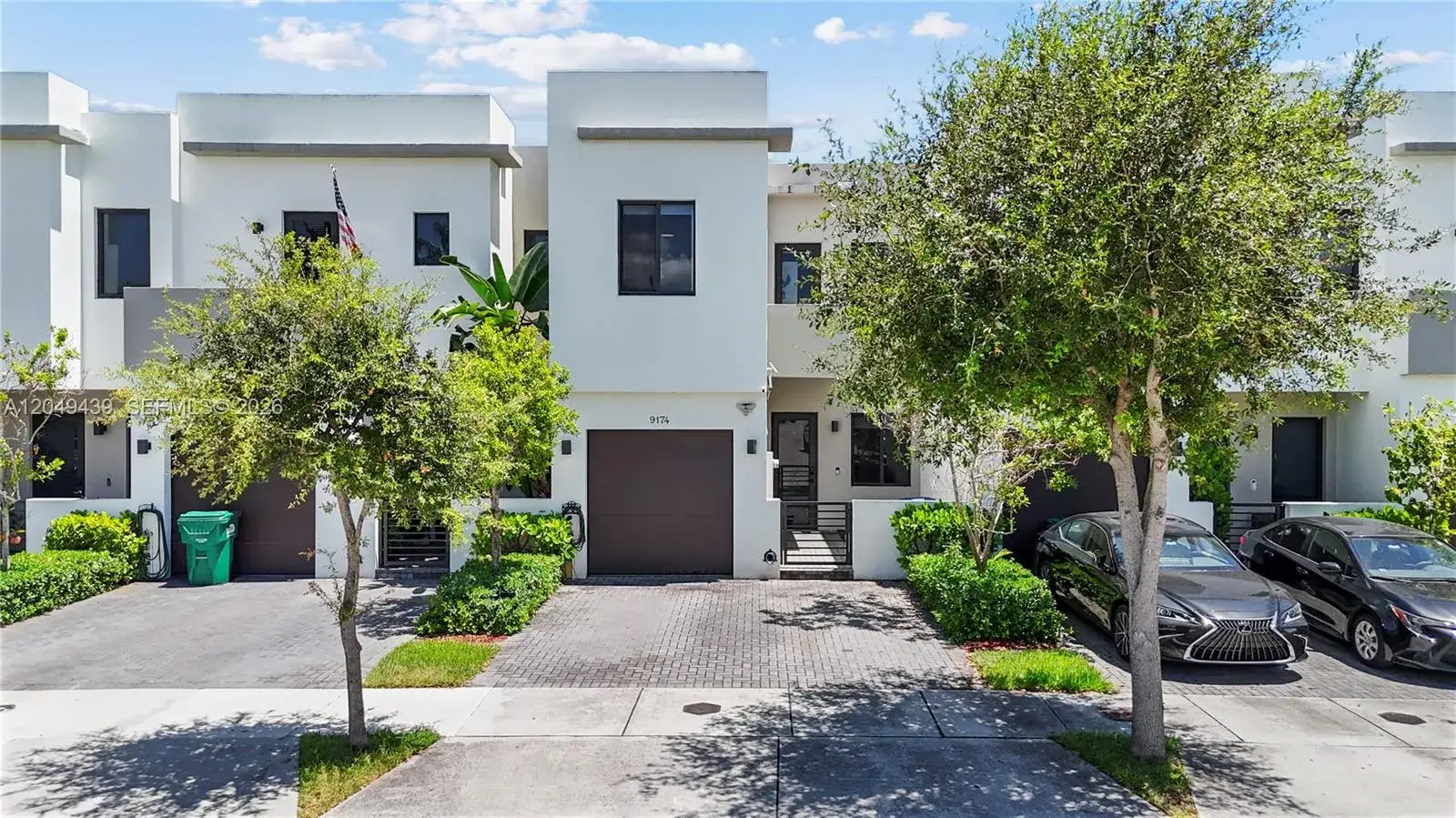 3 bedroom 2 bath Residential for sale at 9174 SW 5th Ln, Miami FL 33174