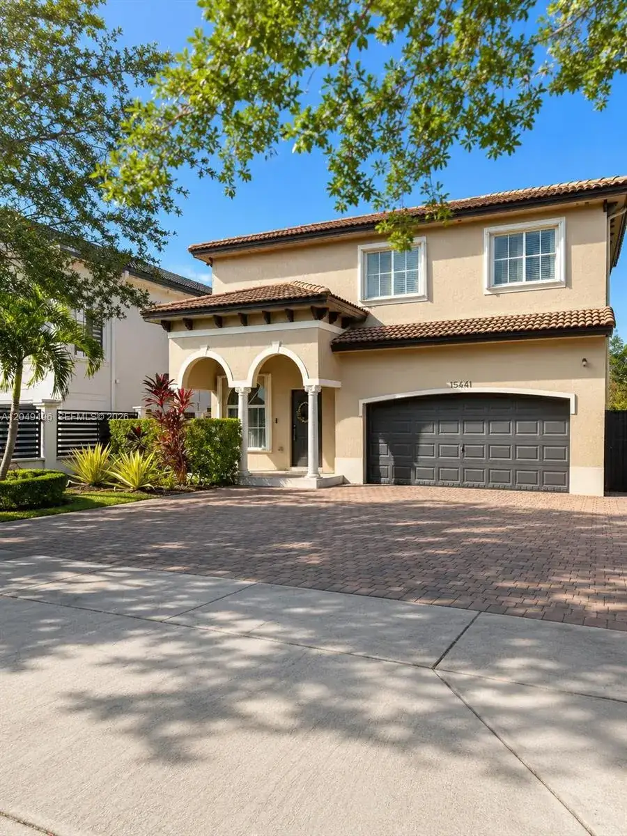4 bedroom 2 bath Residential for sale at 15441 SW 11th Ter, Miami FL 33194