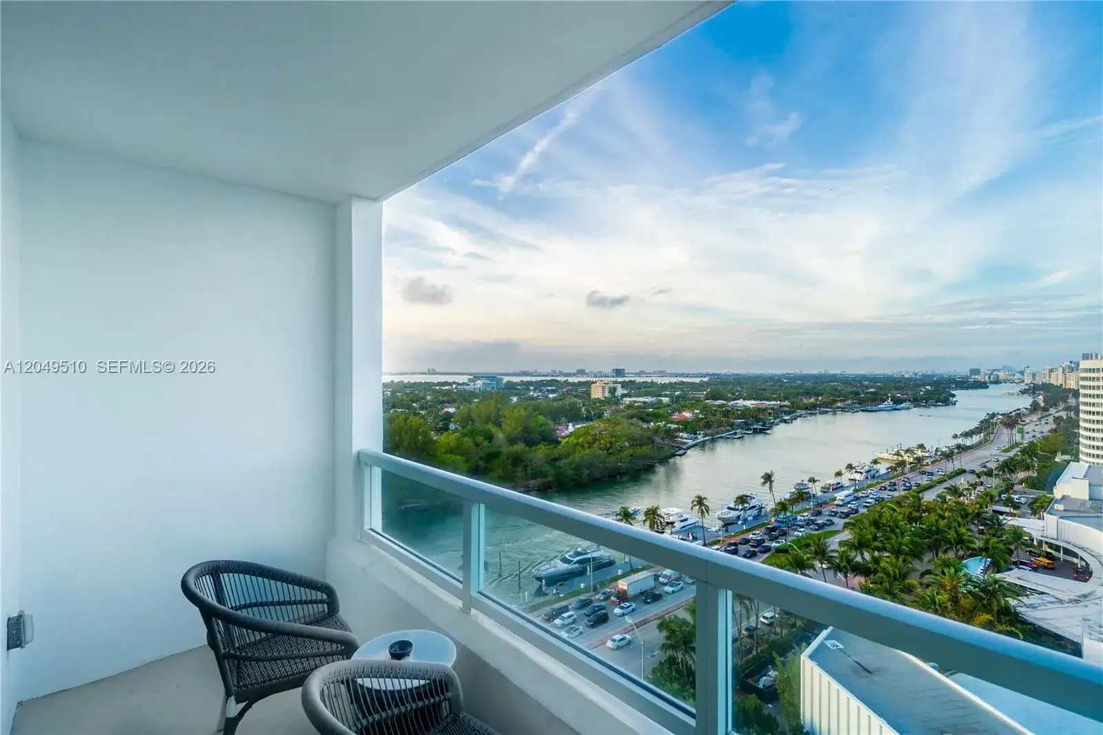 1 bath Residential Lease for rent at 4401 Collins Ave # 1609, Miami Beach FL 33140