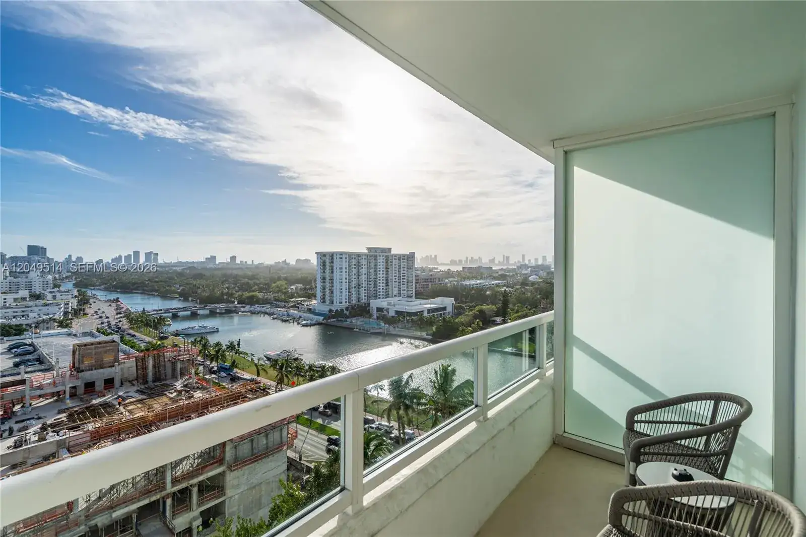 1 bath Residential Lease for rent at 4401 Collins Ave # 1508, Miami Beach FL 33140
