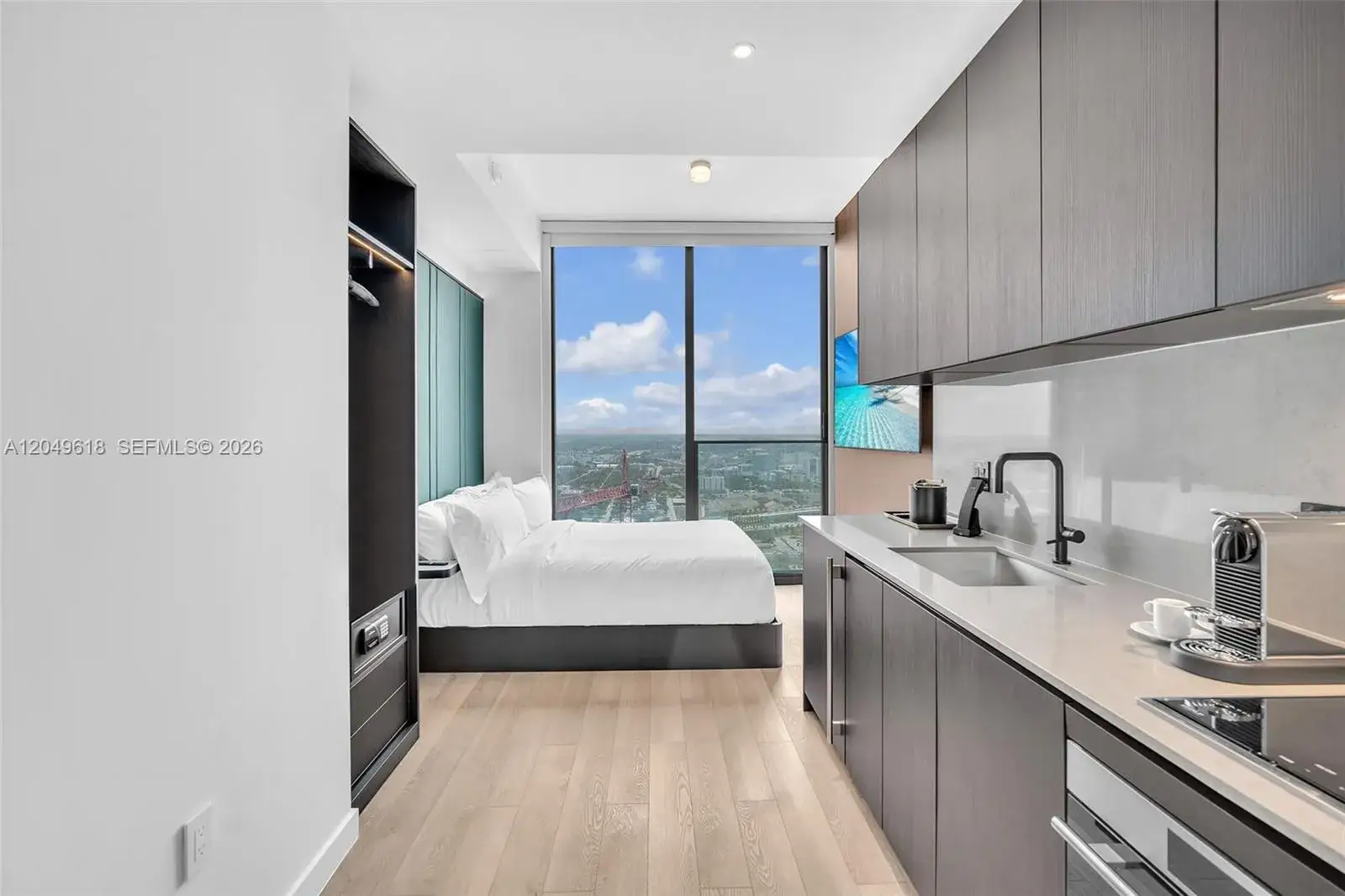 1 bath Residential for sale at 20 NE 11th St # 4607A, Miami FL 33132