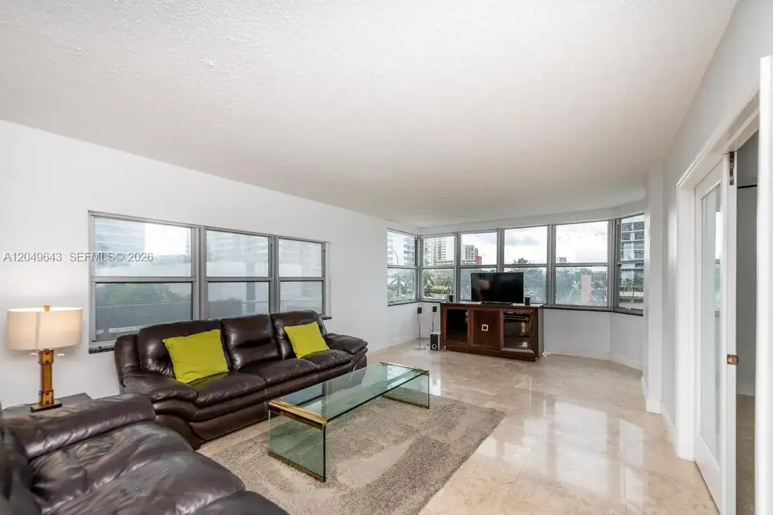 3 bedroom 2 bath Residential for sale at 1985 S Ocean Dr # 2Q, Hallandale Beach FL 33009