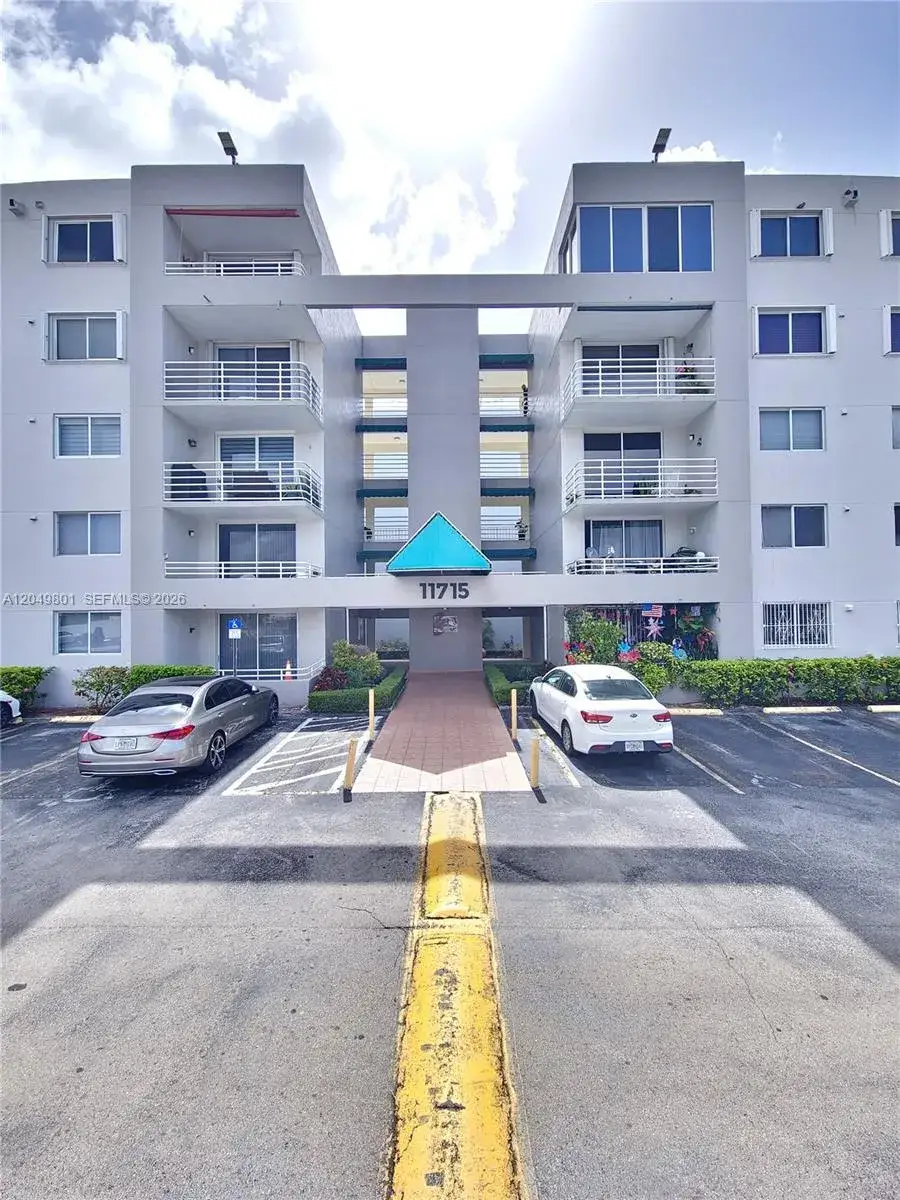 2 bedroom 2 bath Residential for sale at 11715 SW 18th St # 506, Miami FL 33175