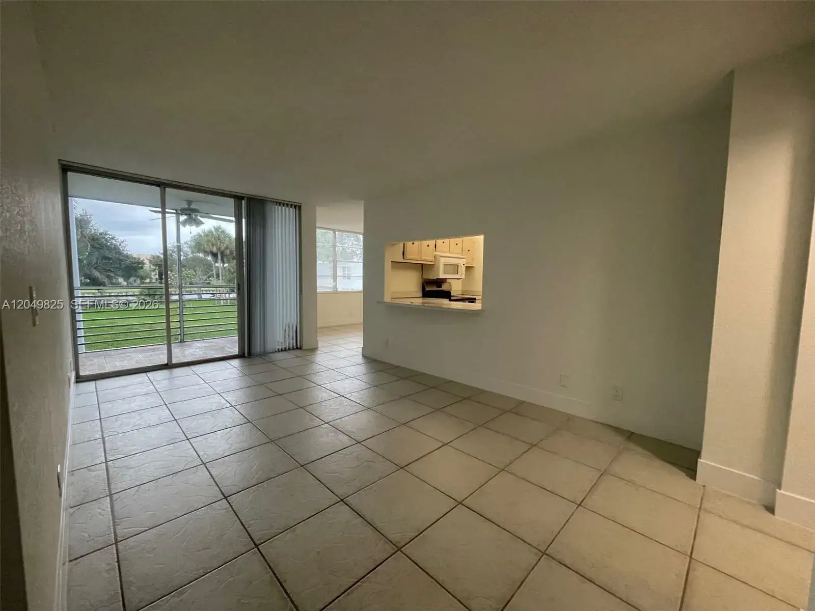 2 bedroom 2 bath Residential for sale at 9441 Live Oak Pl # 209, Davie FL 33324