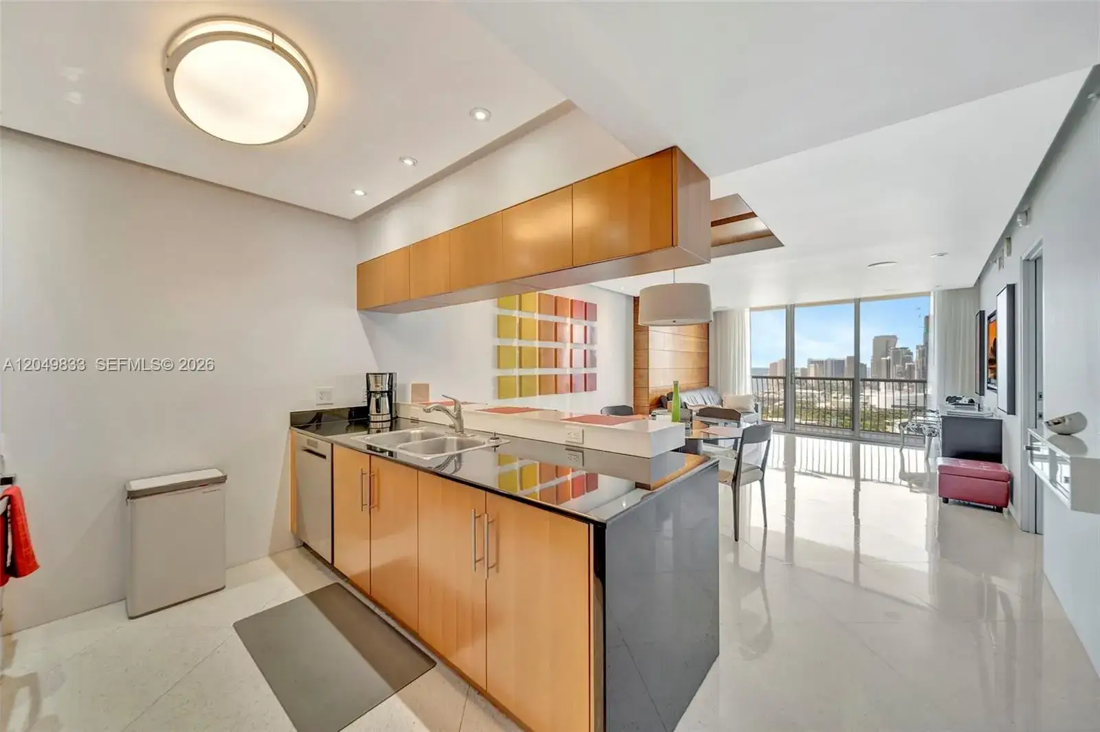 1 bedroom 1 bath Residential Lease for rent at 1750 N Bayshore Dr # 3910, Miami FL 33132