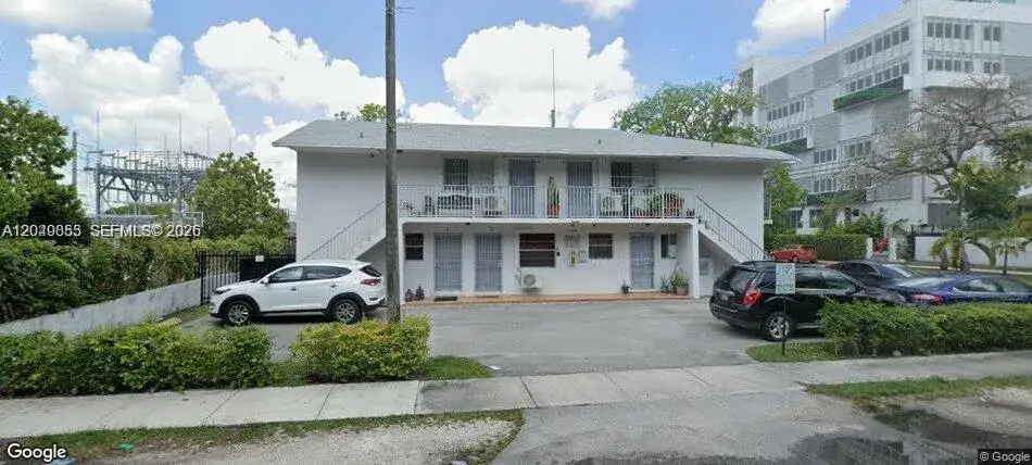1 bedroom 1 bath Residential Lease for rent at 1194 NW 19th Ave # 1, Miami FL 33125