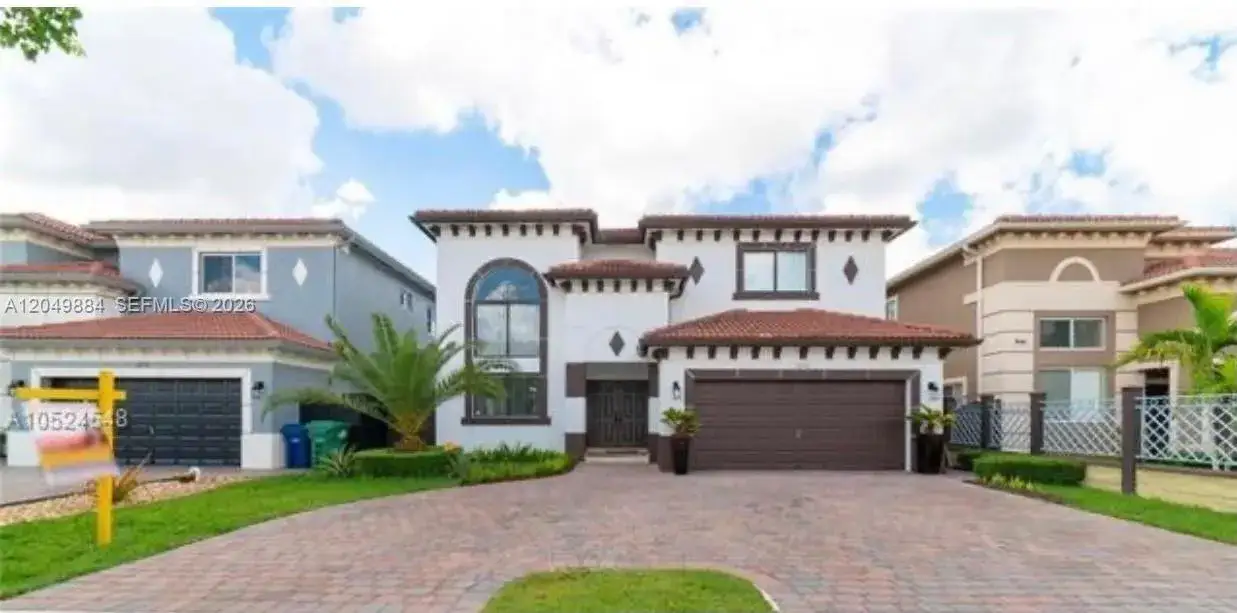 5 bedroom 4 bath Residential for sale at 16588 SW 44 Street, Kendall FL 33185