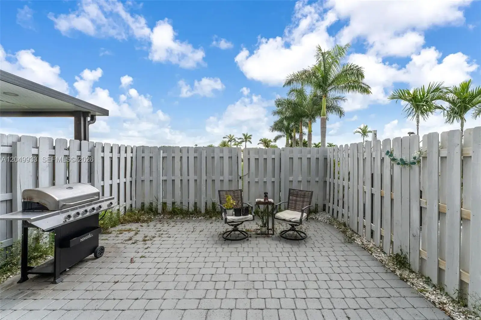 3 bedroom 2 bath Residential for sale at 1461 SE 26th Rd, Homestead FL 33035