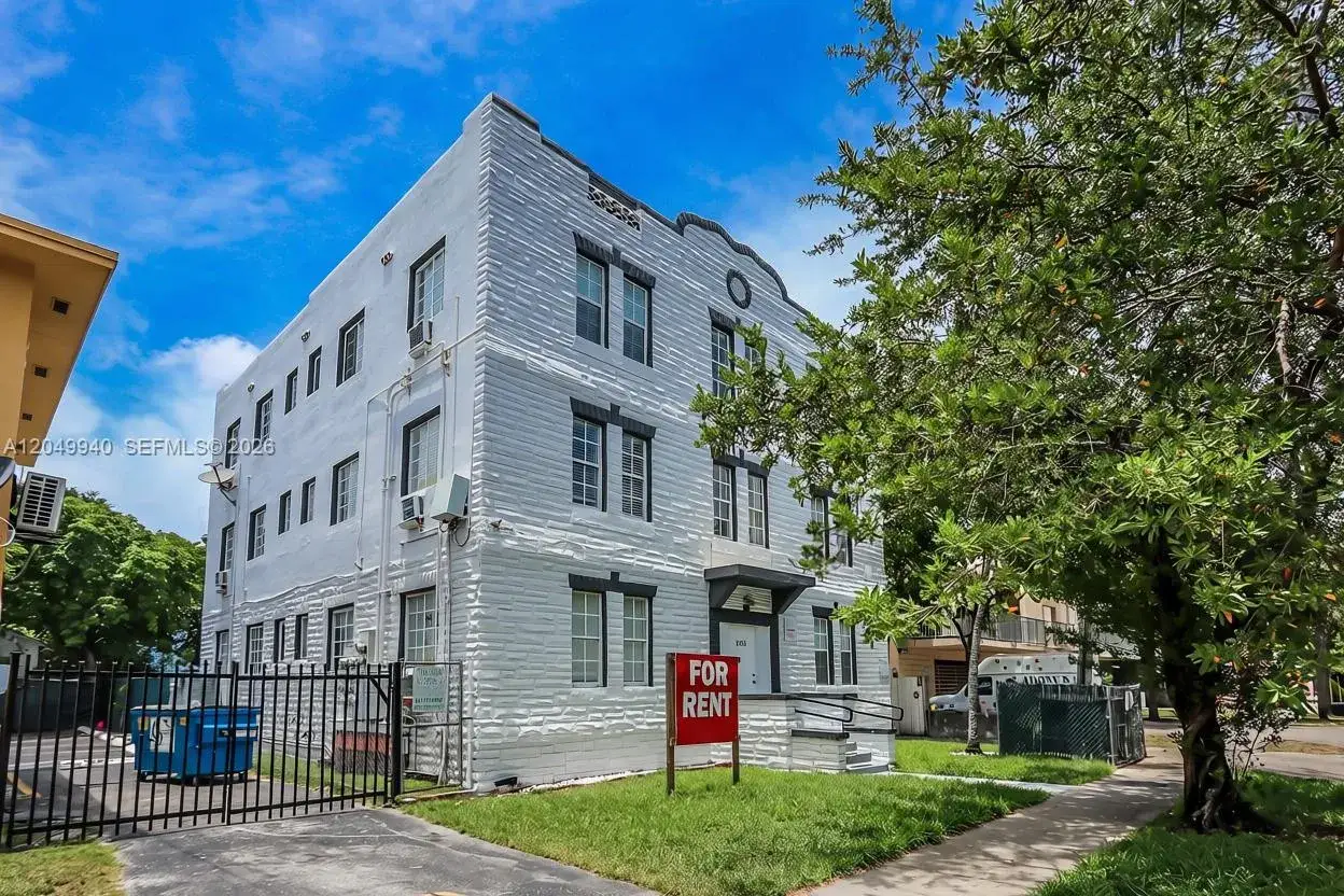 Commercial Sale for sale at 1563 SW 2nd St, Miami FL 33135